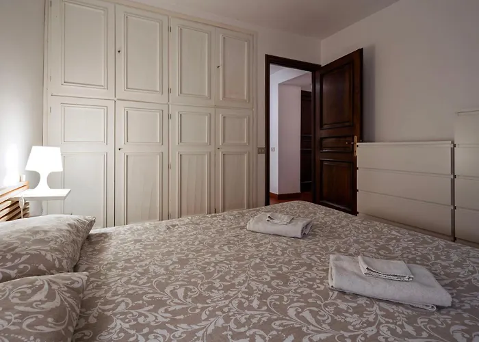 Classical Art - Monteverde With Garden Villa